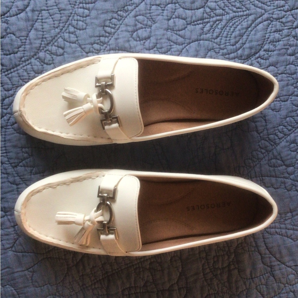 NEVER WORN Butter Soft Aerosols Deanna Loafers